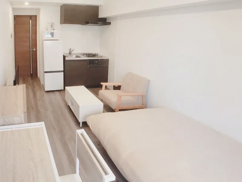 東大前,マンスリーマンショ