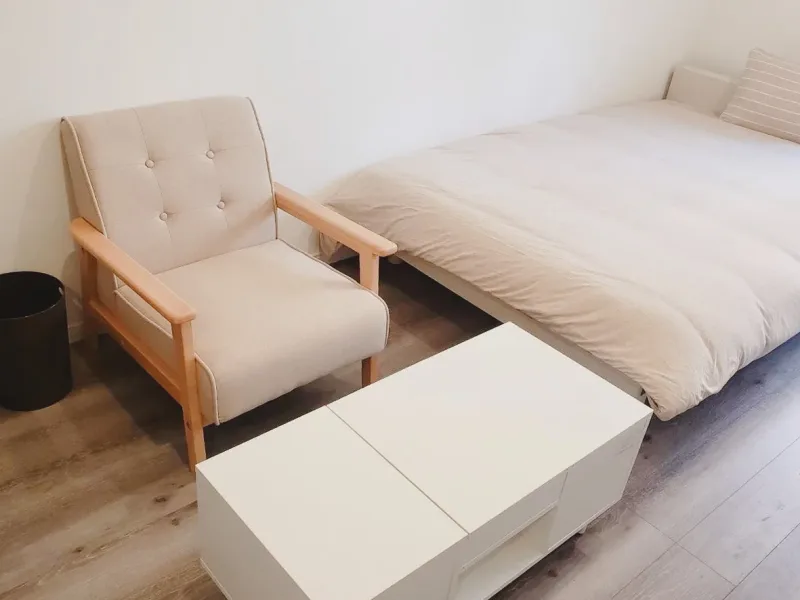 東大前,マンスリーマンショ