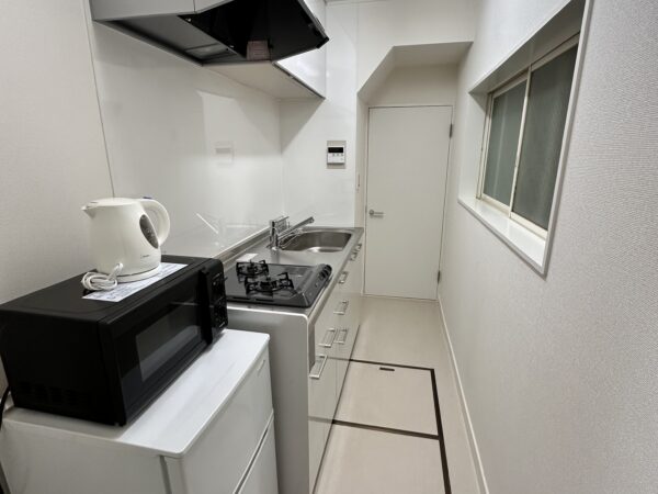 5a5b8190 0789 40a8 9880 2d4241ffcdc8